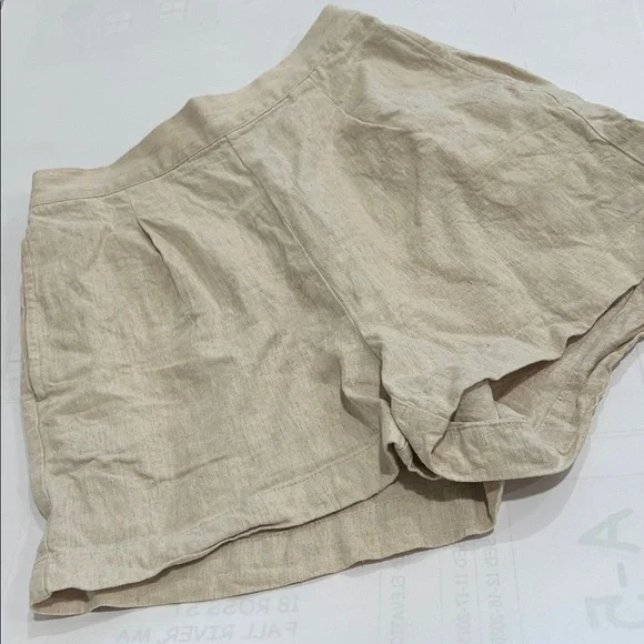 Madewell High Waist Linen Shorts - Light Tan - Picture 2 of 8